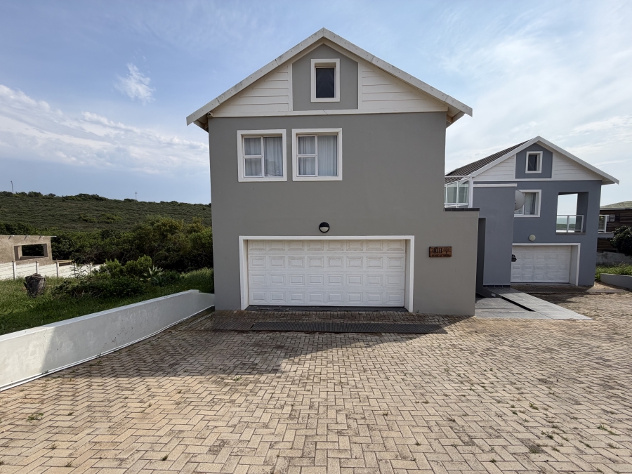 2 Bedroom Property for Sale in Wavecrest Eastern Cape